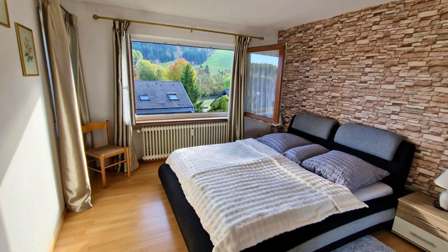 Others 3, Haus Sonnenschein an der Skipiste, Waldshut