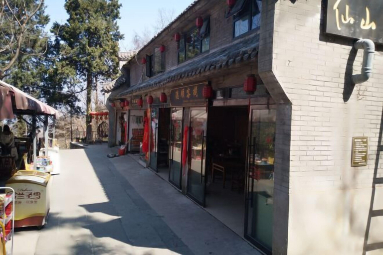 Exterior & Views 2, Qixingshu Deshun Inn, Shiyan