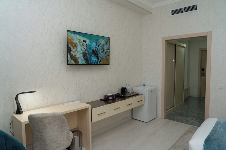 Bathroom 5, The Tower Hotel Tashkent, Tashkent City