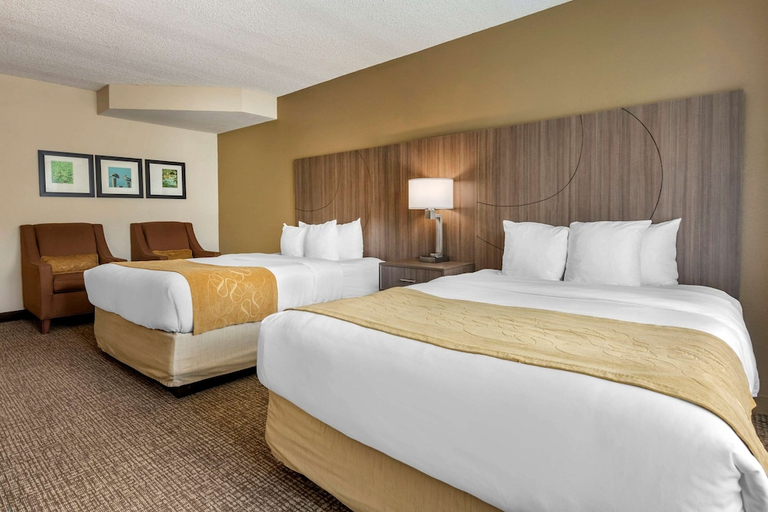 Bedroom 2, Comfort Suites Tamarac Sawgrass, Broward