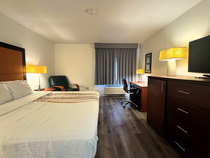 Bedroom 3, Baymont by Wyndham Meridian, Lauderdale