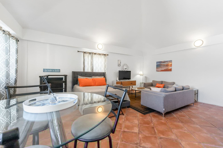 Others 3, 4 BR Kikita Beach Villa Oceanfront w Pool
