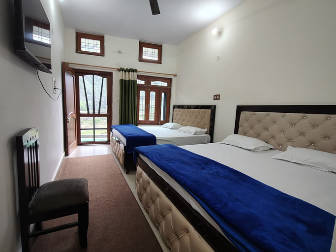 Room 5, Sri Shakti Hotel & Restaurant, Rudraprayag
