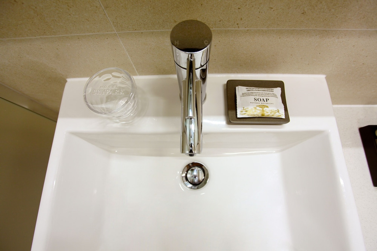 Bathroom 3, Hotel Skypark Daejeon 1, Cheongwon