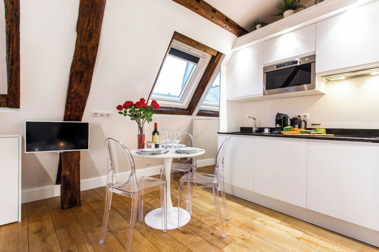 Dining, Magnificent Studio - 4P - Place de la Concorde, Paris