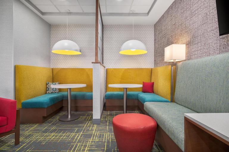 Public Area 2, Hampton Inn & Suites Charlotte-Arrowood Rd., Mecklenburg