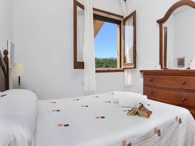 2, Quiet residential villa in Vidreres, Girona