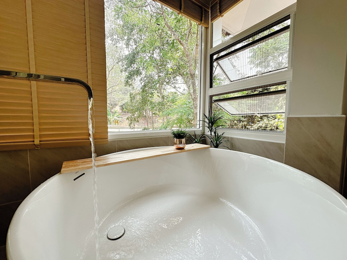 Bathroom 3, Arb Pa Home & Cafe at Mae On, K. Mae On