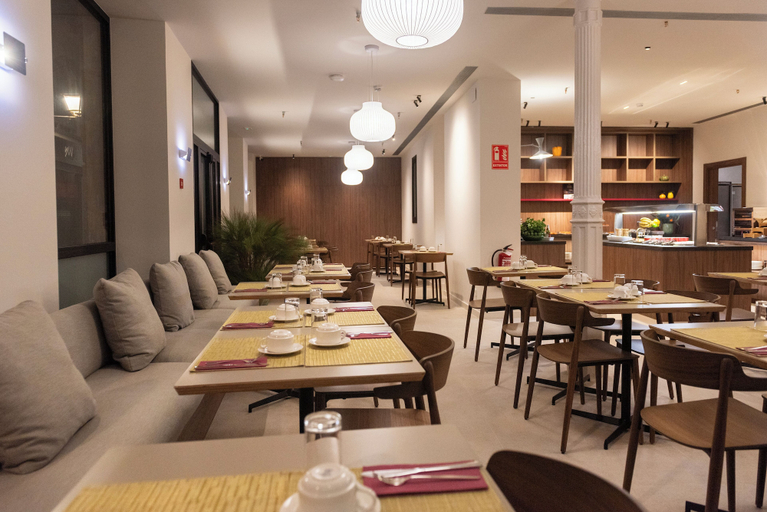 Food & Drinks 5, Hotel California, Barcelona