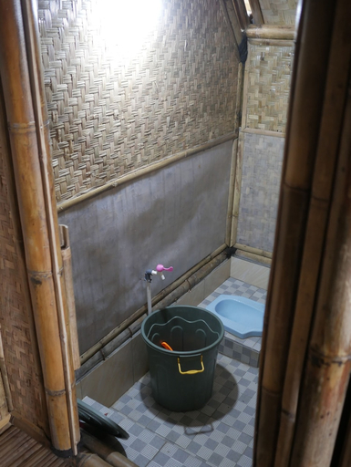 Bathroom 3, Gunung Dago Resort Bogor Syariah, Bogor
