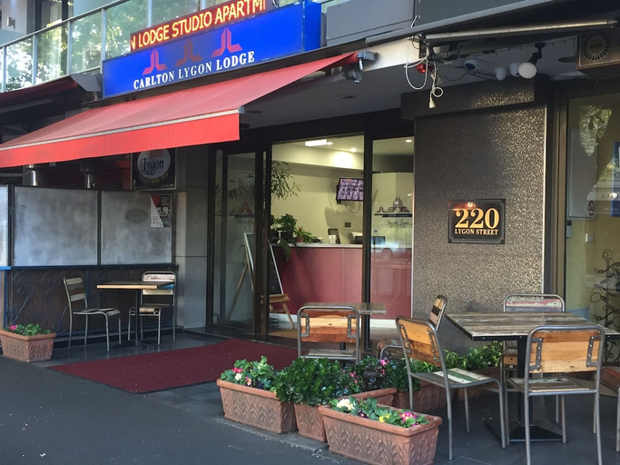 Food & Drinks 4, Carlton Lygon Lodge, Melbourne