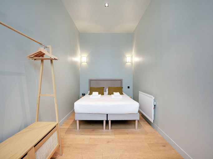 Bedroom 4, Haven of Peace Near the Palais de Garnier, Paris