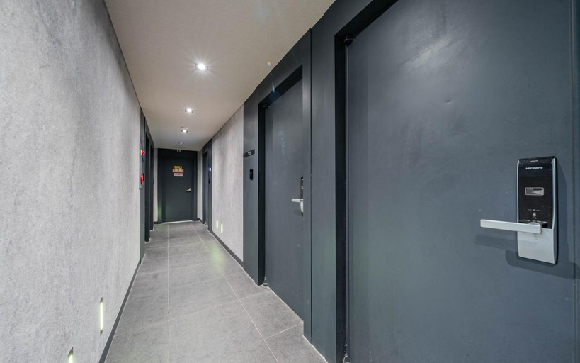 Others 4, Cherry Hotel, Songpa