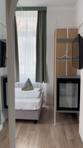 Bedroom 4, Gästehaus Centro, Konstanz