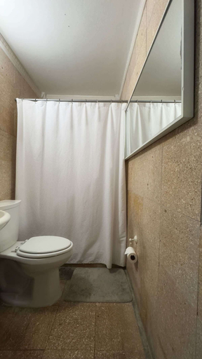 Bathroom, Cayenne Cozy Apt Generator/cistern Bayamón