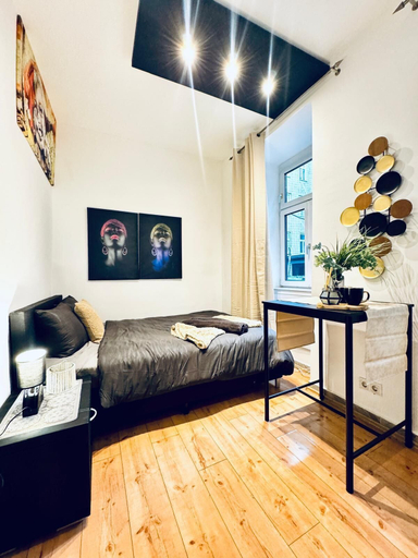 Room 4, Bright Studio Stay Apt Near Rathausplatz, Wien