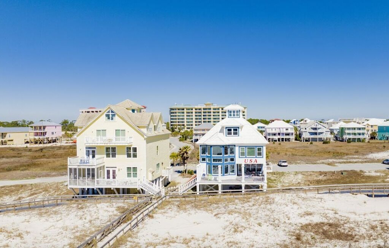 Exterior 5, USA Beach House, Baldwin