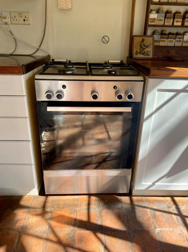 Private kitchen 3, Victorian style cottage in Nyanga - 2096, Nyanga