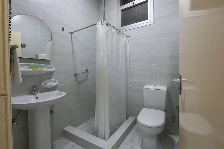 Bathroom, Nova Park Hotel, Sharjah City