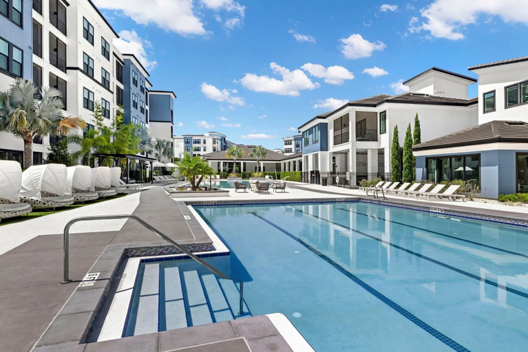 Sport & Beauty 1, Landing Tampa Westshore, Hillsborough