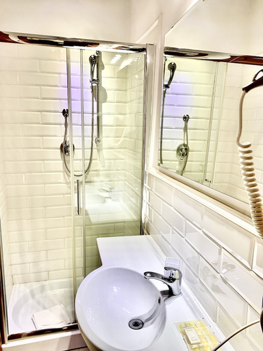 Bathroom 5, Domus Ester, Roma