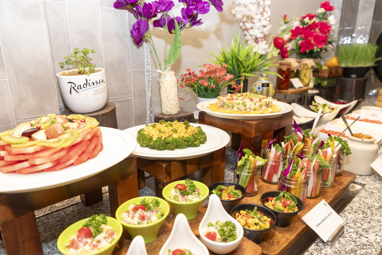 Food & Drinks 5, Radisson Hotel Sector 29 Gurugram, Gurgaon
