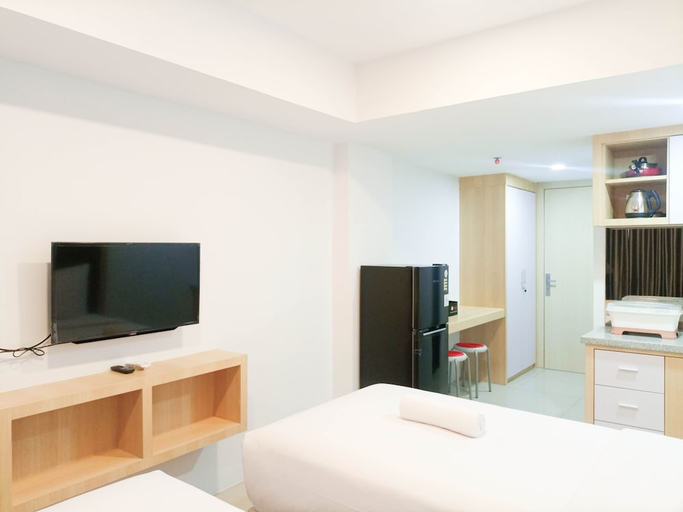 Guestroom 5, Comfy And Nice Studio At 27Th Floor De Prima Apartment, Medan