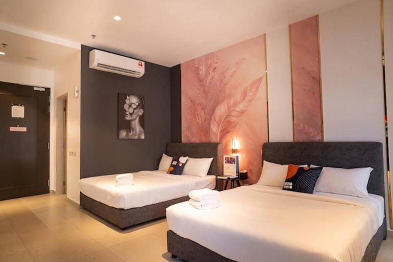 Others 3, Paxtonz Urban Luxe Walk to Mall! Free WiFi & Pool, Petaling Jaya