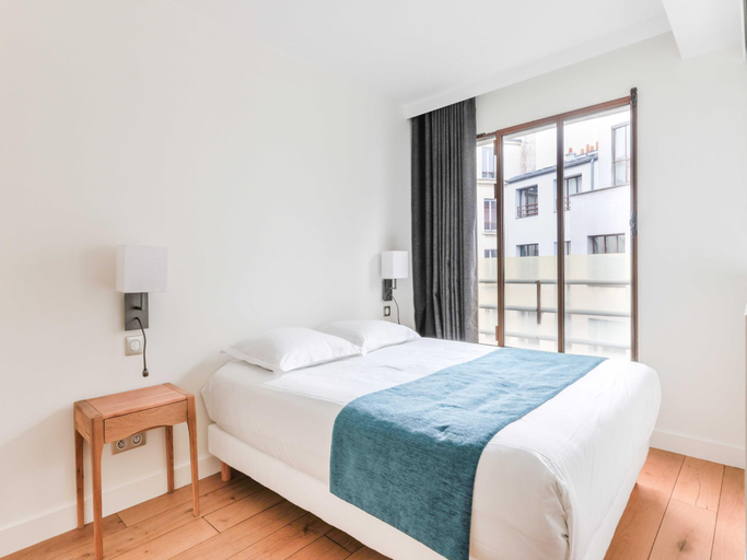 Bedroom 2, Newly renovated Loft Bastille, Paris
