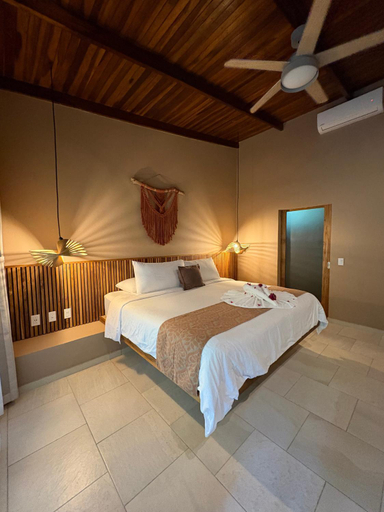 Bedroom 2, THE FALLS RESORT AT MANUEL ANTONIO - BED AND BREAKFAST, Aguirre