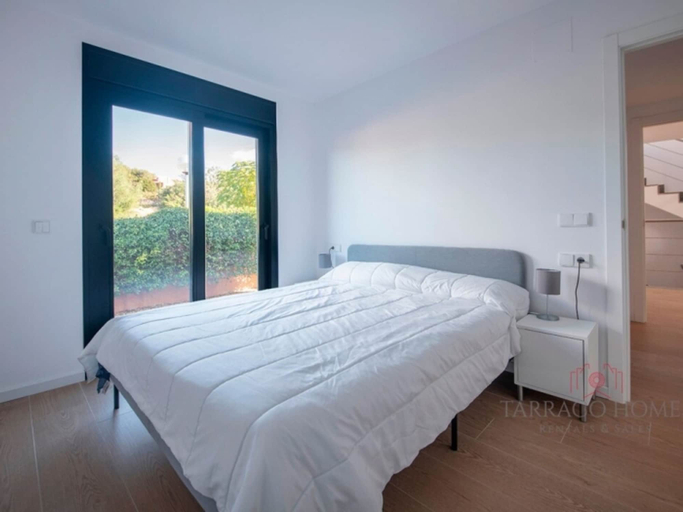 Room 5, Th130 Villa Moderna Golf y Playa, Tarragona