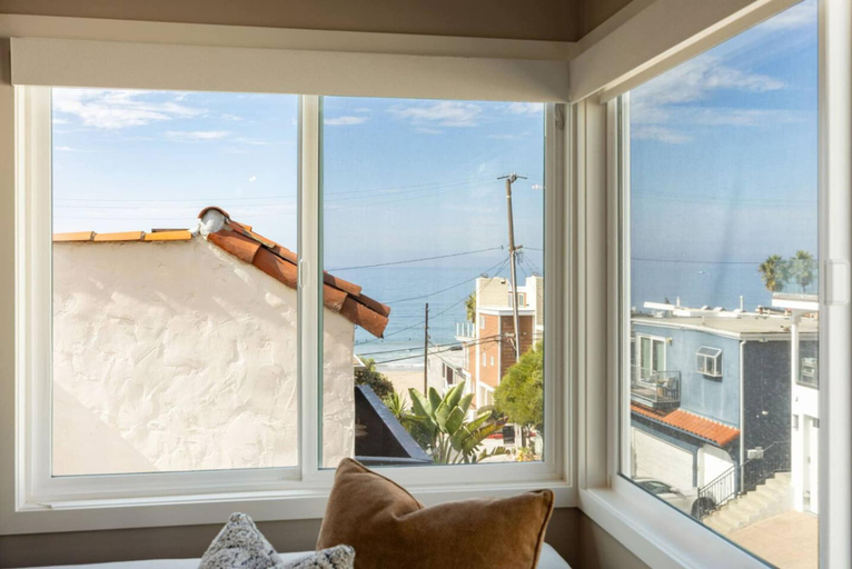 Room 2, The Drift Manhattan Beach, Los Angeles
