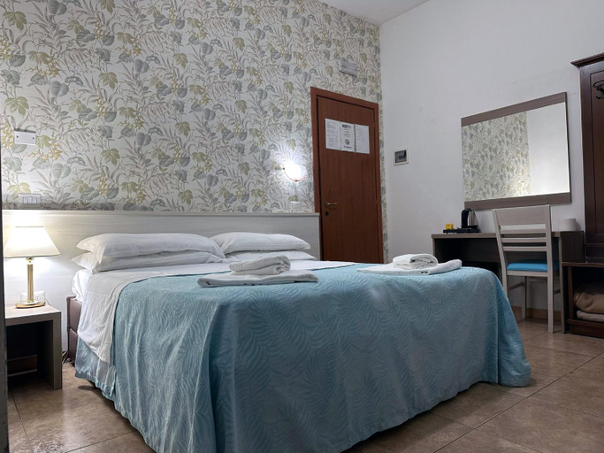 Bedroom 3, B&B Alex II, Rome