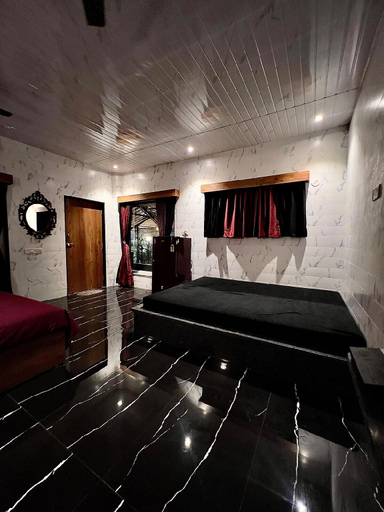 Others 5, The cottage, Pune