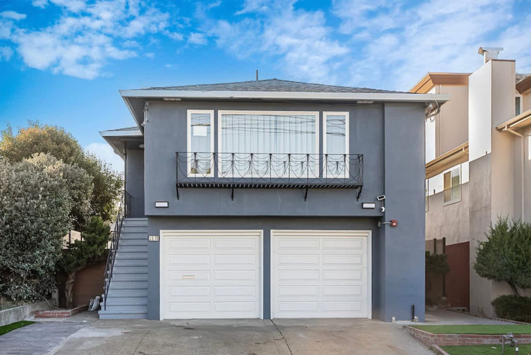 Room 2, Daly City 3B Home Great Location, San Mateo