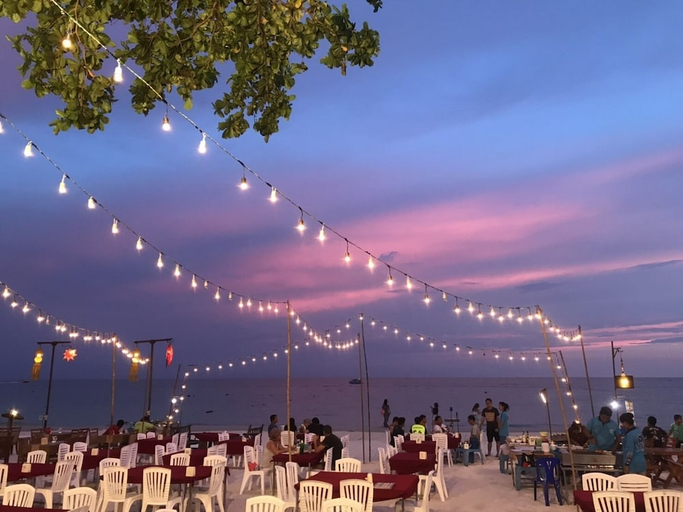 Food & Drinks, Sinsamut Koh Samed Hotel, Muang Rayong
