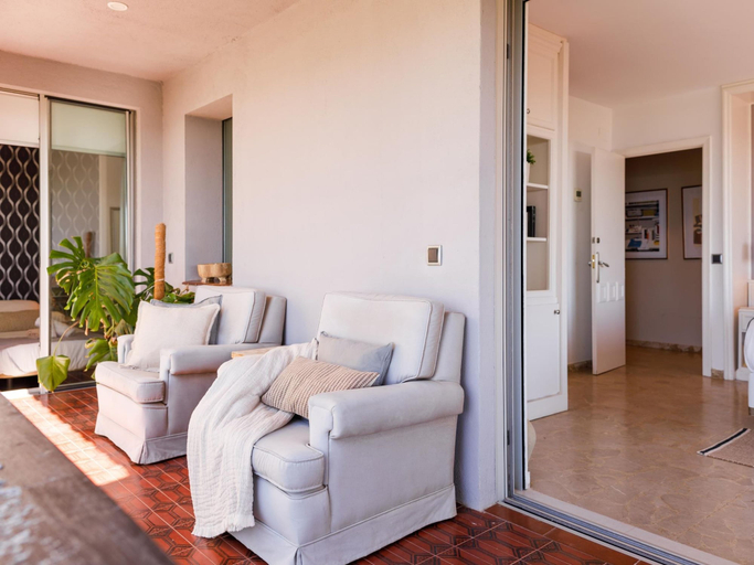 Room 2, Luxurious Villa La Paz Beach Port Aventura Golf, Tarragona