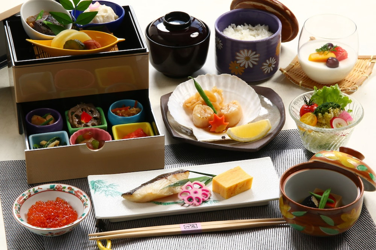 Food & Drinks, Spa SHIOSAI, Toyoura