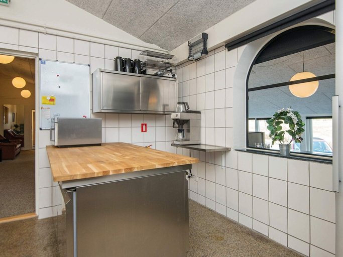 Others 4, 4 Star Holiday Home in Ebeltoft, Syddjurs