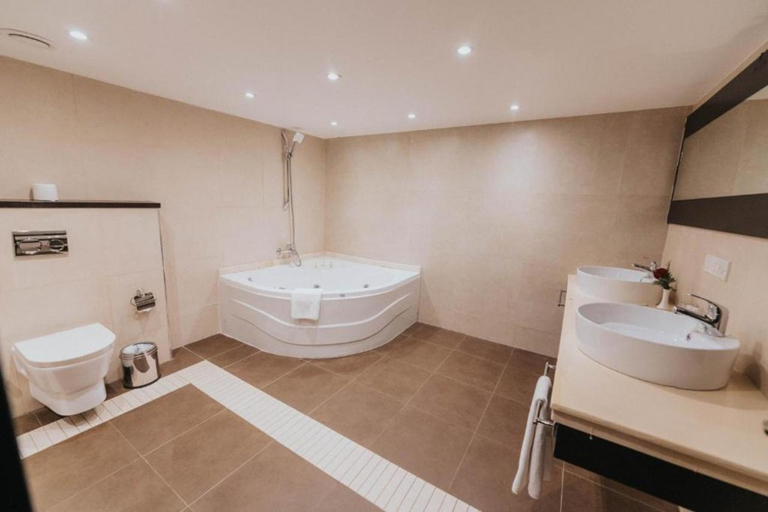 Bathroom, Ashur Hotel, Dukan