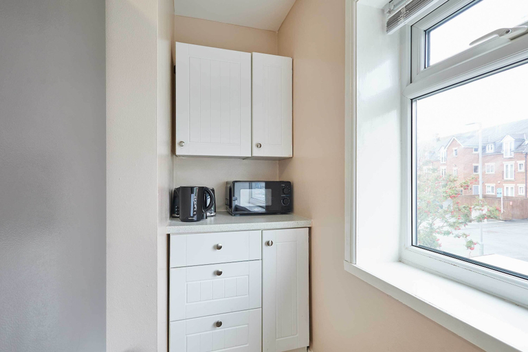 Room 5, Host Stay Carrville Apartment, Durham