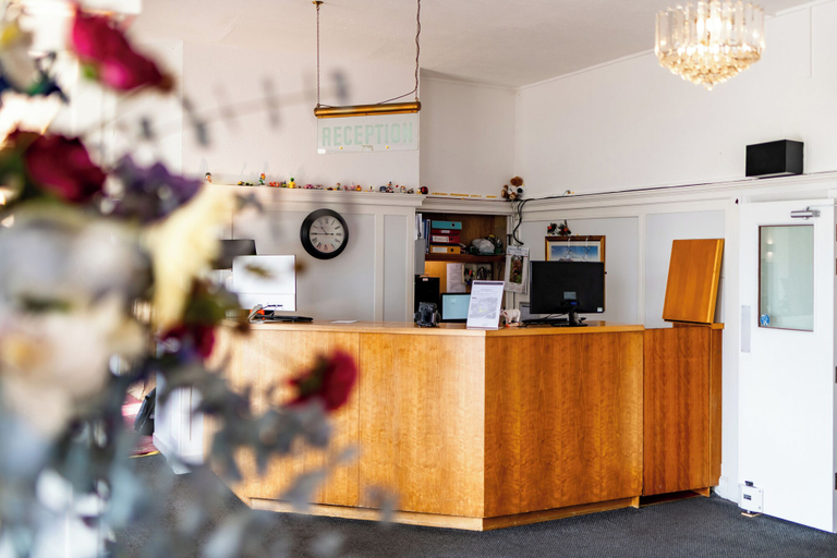 Others 5, The Southcliff Hotel, Kent