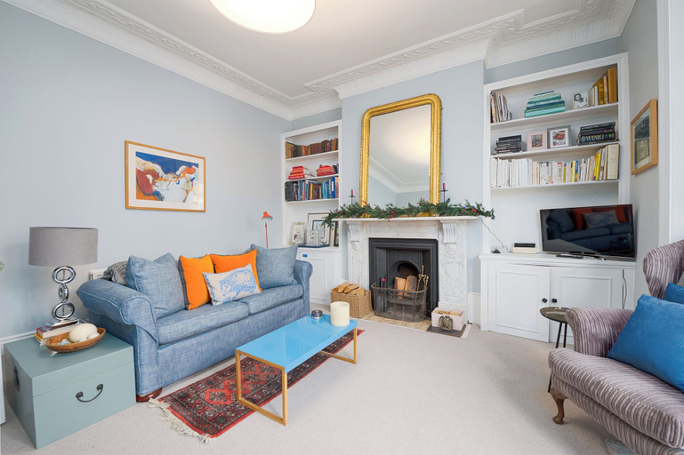 Others 5, A West London Retreat, London