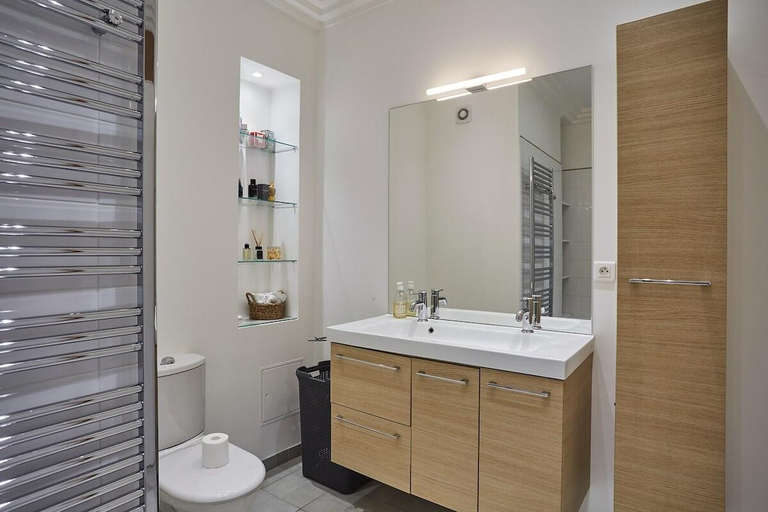 4, Apartment Arc de Triomphe/ Champs Elysée, Paris