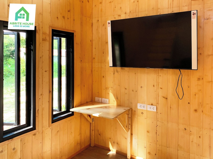 Others 5, Tiny House on Koh Lanta Only 2 Mins Walk to the Beach, Ko Lanta