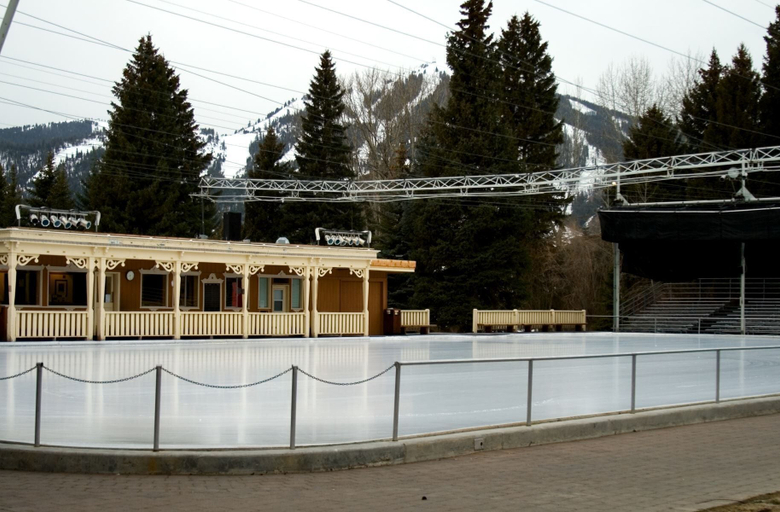 Snow and ski sports 4, Andora Alpine Retreat - 2BD in Downtown Ketchum, Blaine