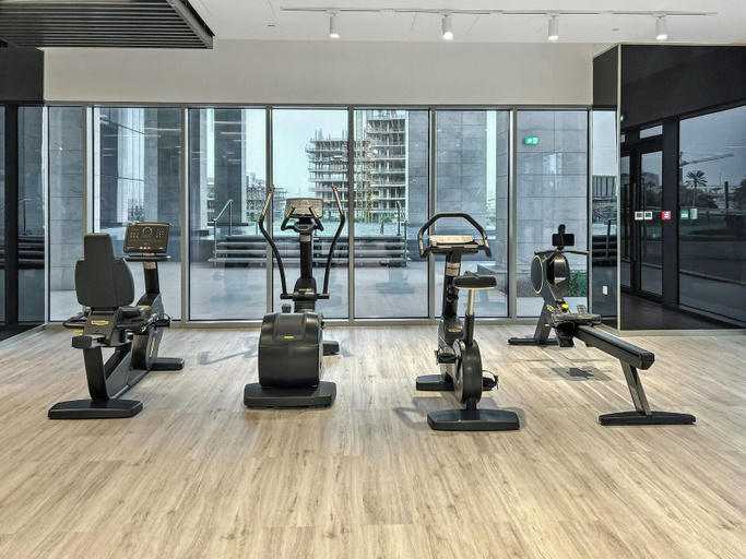 Gym 4, 2BR M Water Views Near Downtown, Dubai