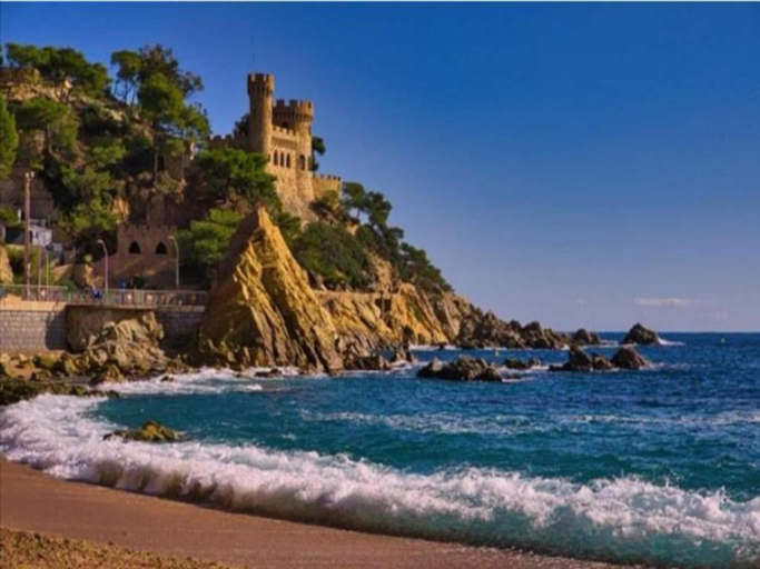 5, Serene villa with yard in Lloret de Mar, Girona