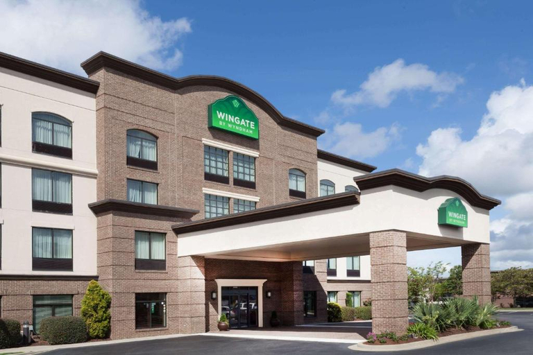 Exterior & Views 2, LEXINGTON EXPO HOTEL by IHG, Lexington