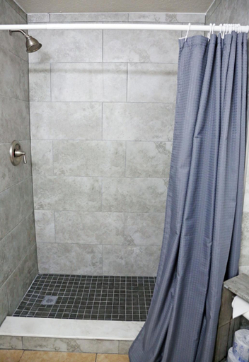 Bathroom 3, Holiday Isles Resort, Pinellas